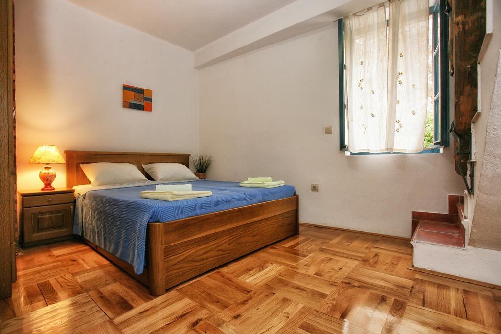 B&B Apart Hotel Pastrovski Konak Sveti Stefan Room photo