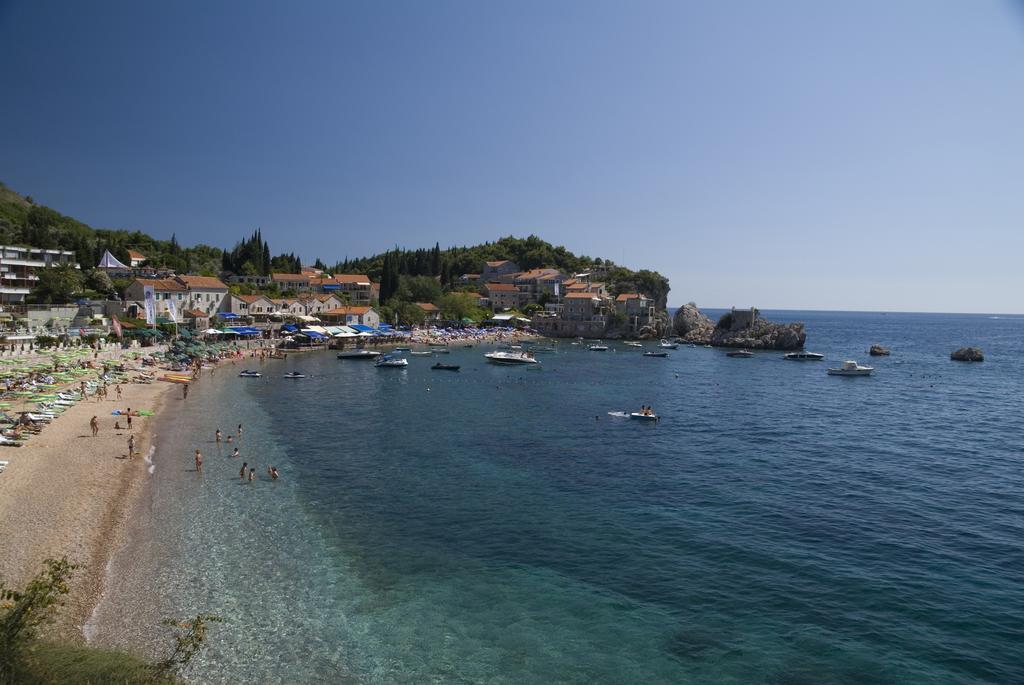 B&B Apart Hotel Pastrovski Konak Sveti Stefan Exterior photo
